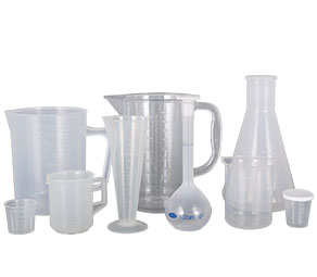 日美中出塑料量杯量筒采用全新塑胶原料制作，适用于实验、厨房、烘焙、酒店、学校等不同行业的测量需要，塑料材质不易破损，经济实惠。
